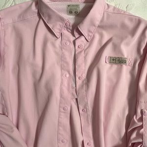 Columbia ladies pink long sleeve button down blouse